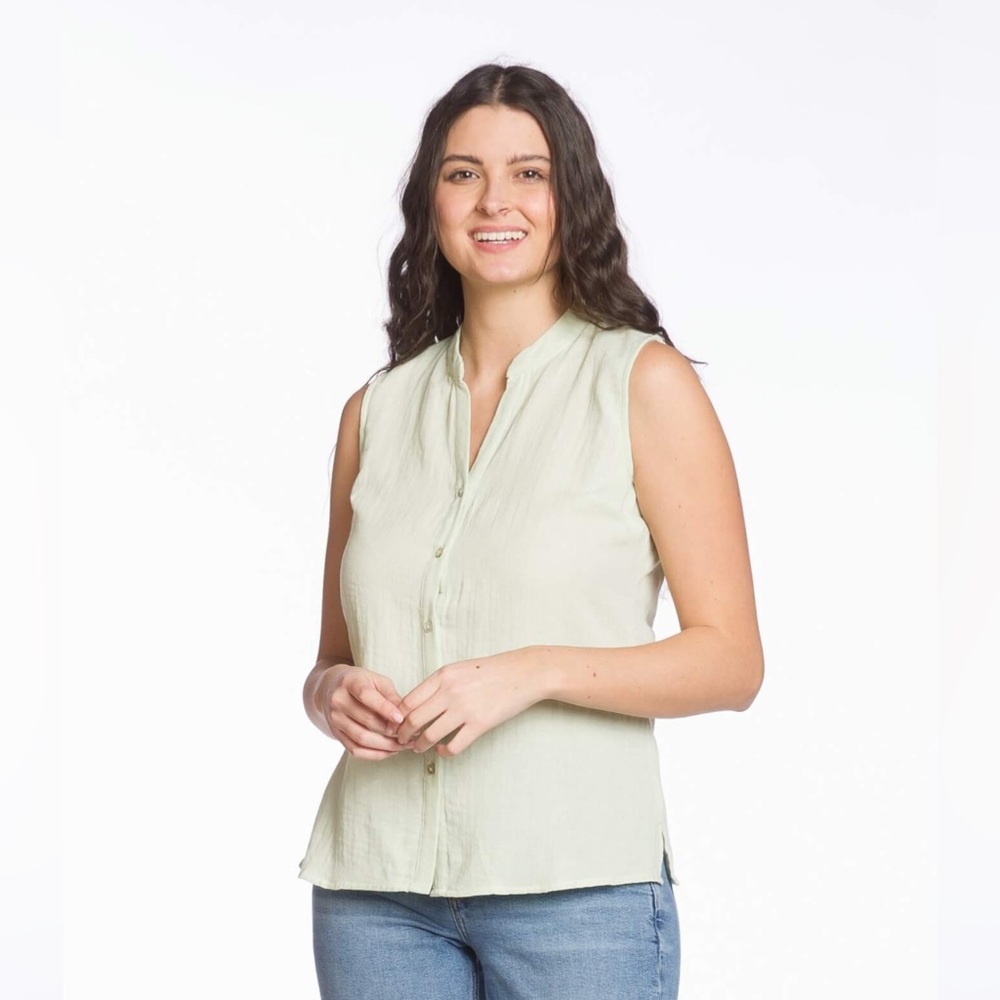 DKR Apparel Chic Sleeveless Button Down Shirt-Soft Green